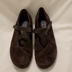 Wolky nubuck Mary Janes w/leather 38 brown